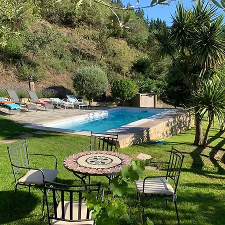 La Roja - 1, 2, Apartment